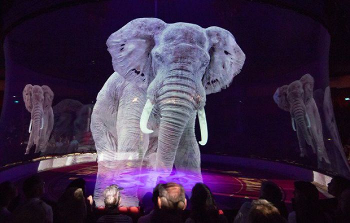 Egy német cirkusz kizárólag hologrammokat használ állatok helyett